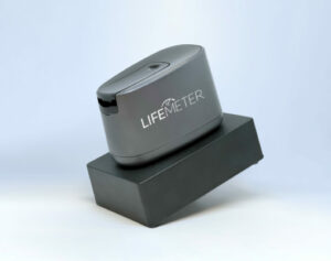 lifemeter device is about the size of an electric pencil sharpener. Patient puts fingertip inside for noninvasive painless test to measure skin carotenoids