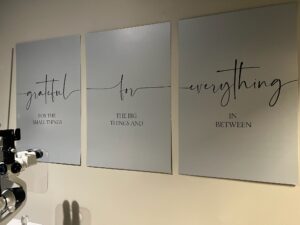 inspirational sayin - grateful for everything - on a three part art installation