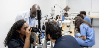 Optometrists Share Insights to Help Students Explore Optometry