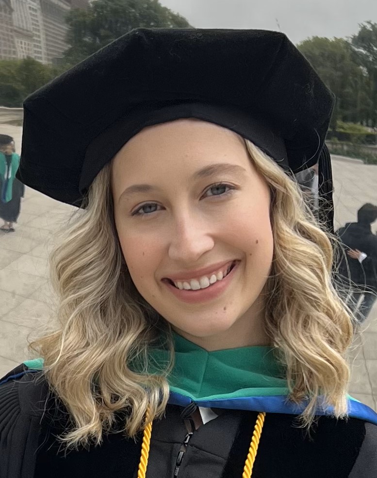 Hannah Walleck, OD, 2025 top graduate from Illinois College of Optometry