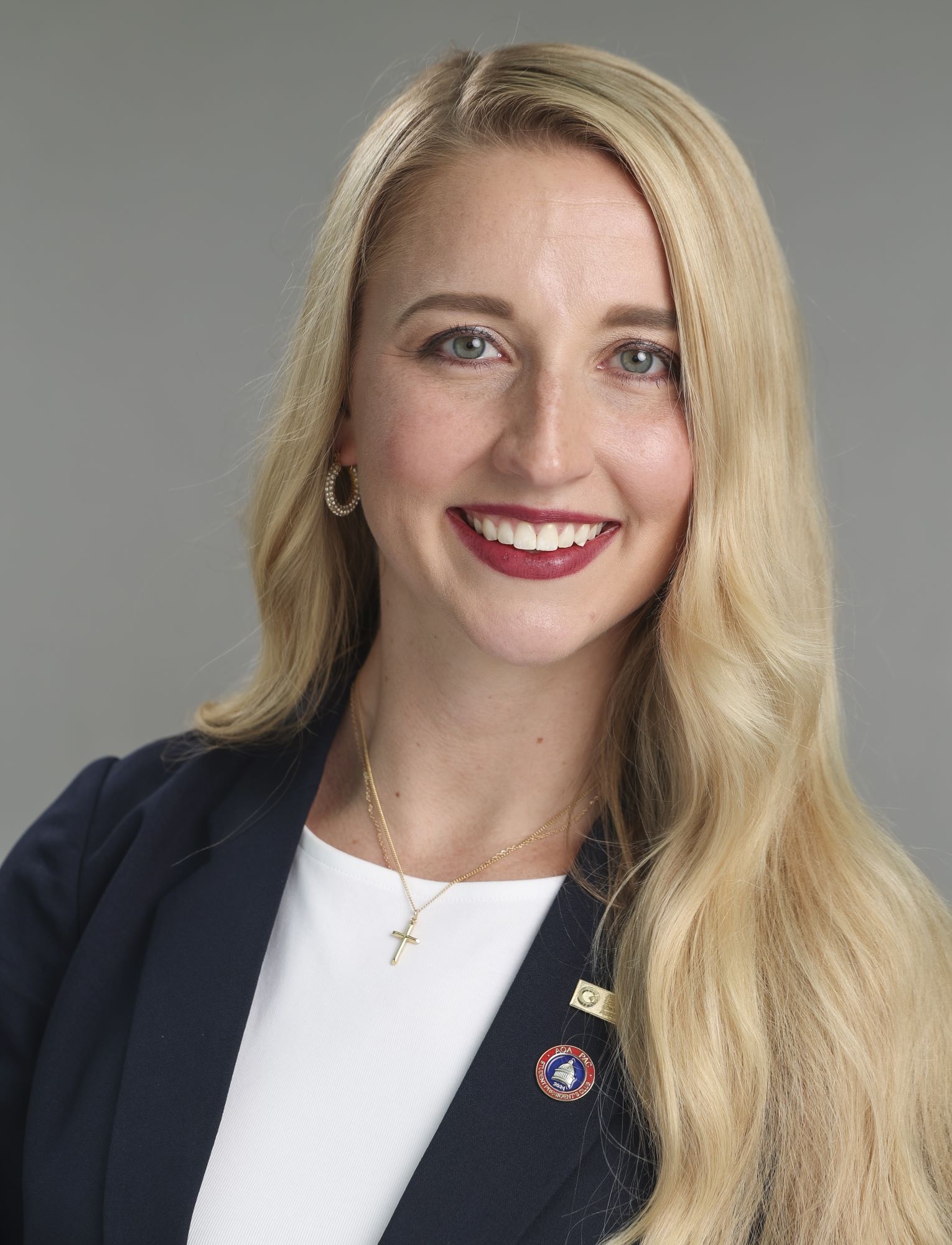 Dr. Brooke Major headshot, find the right path