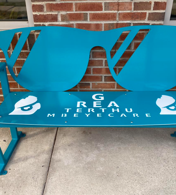 blue bench at greater thumb eyecare