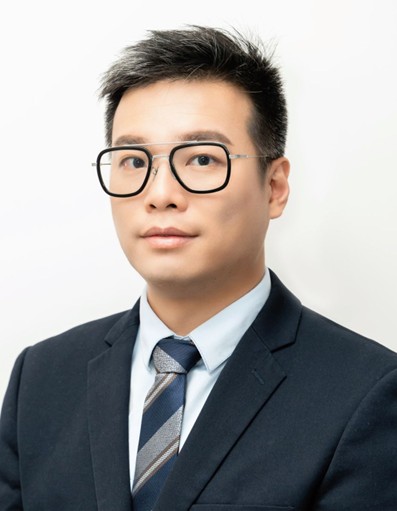 Dr. Man Pan (Bruce) Chin