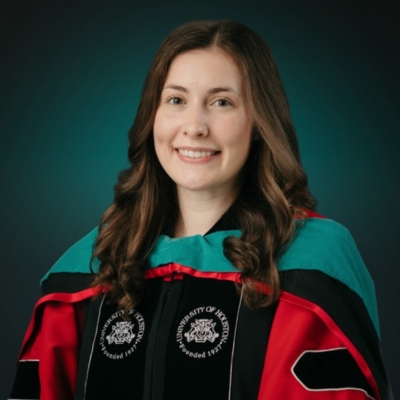 Dr. Elizabeth Trossen